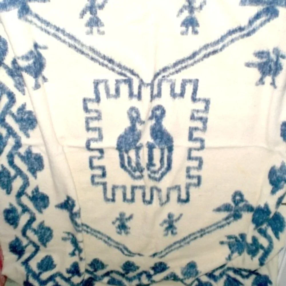 Vintage indian BLUE WHITE figural WOOL Guatamalan BLANKET twin birds